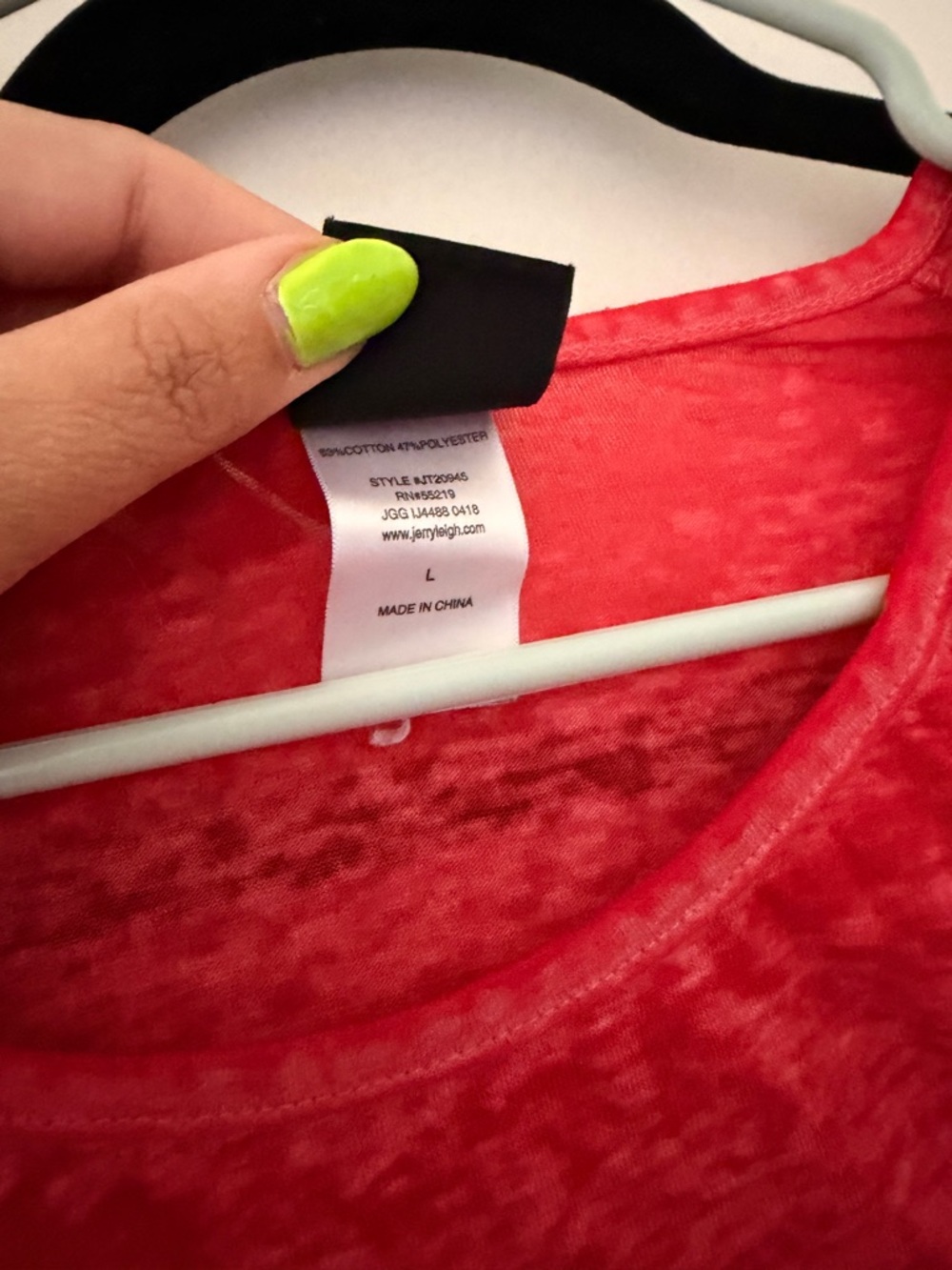 Modern Lux Red and White Cold-Shoulder Graphic Tee - Picture 8 of 9